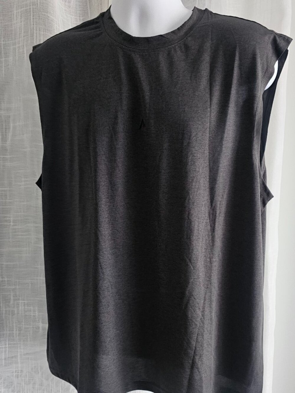 PRYA MEN'S DRIVE OVERSIZED TANK -BLACK SIZE L NWT $ 70